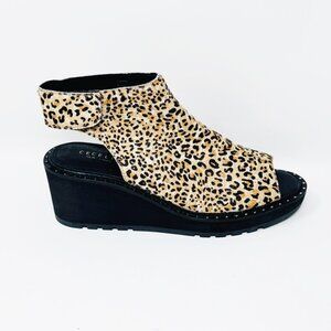 Cecelia Women New York Animal Print Leather Hook & Loop Wedge Sandal  Size 10
